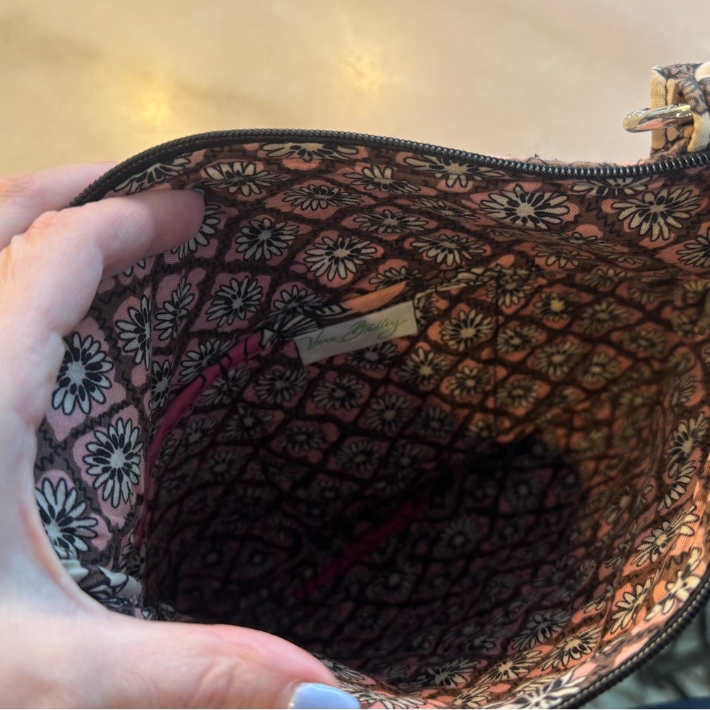 Vera Bradley Bag - Picture 5 of 5